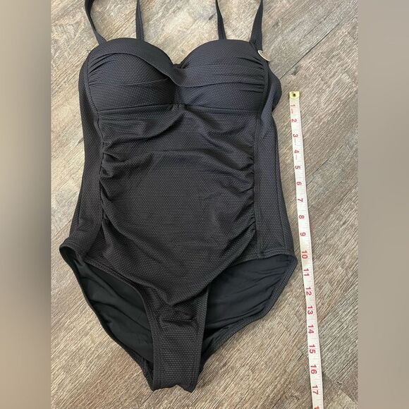 Nip Tuck Swim  Multifit Cup Joanne One-Piece Swimsuit- Size 6 - Picture 9 of 11